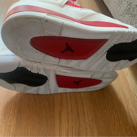 Jordan retro 4 youth 5.5 - Picture 9 of 11